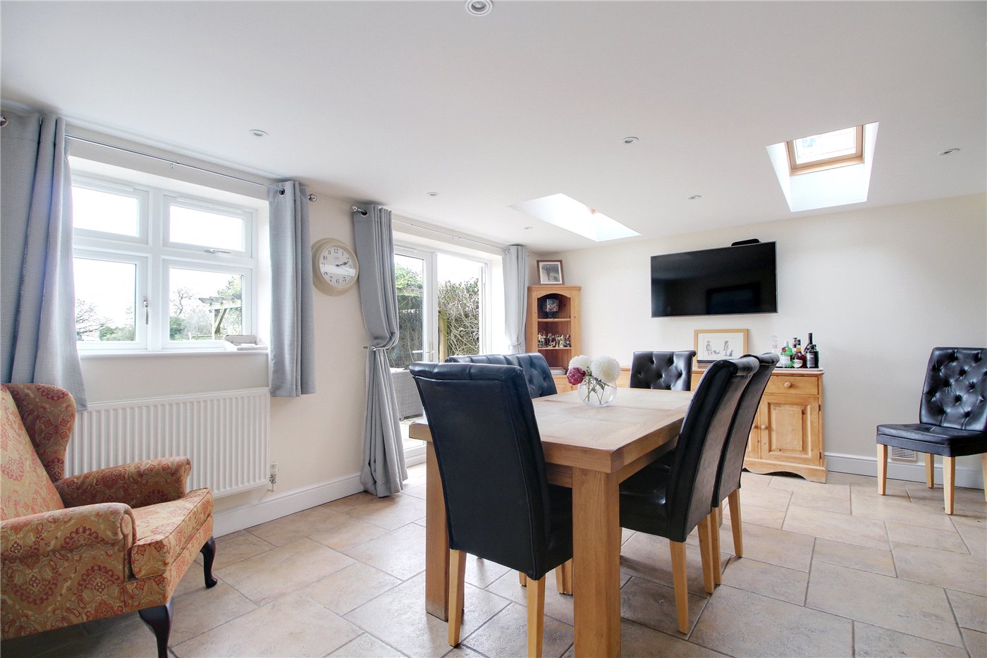 Dining & Family Room